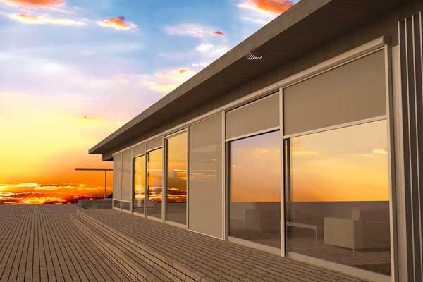 Cortinas y Toldos Verticales para Comercios y Oficinas